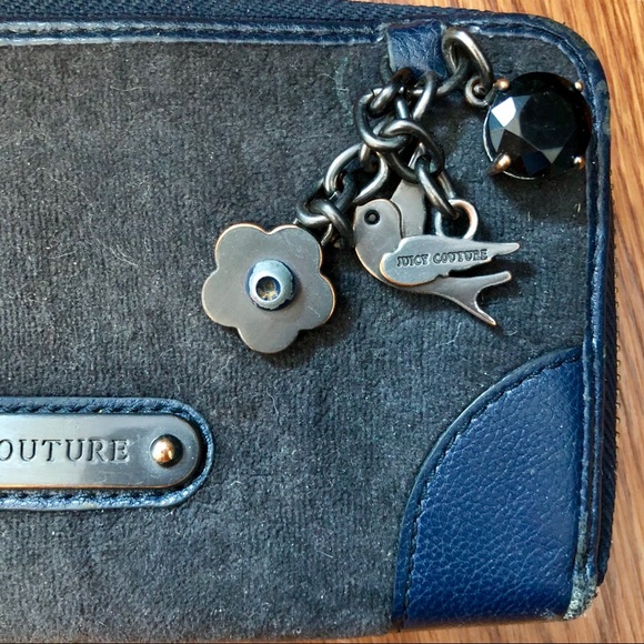 Juicy Couture Go Steady velour wallet - Picture 4 of 6